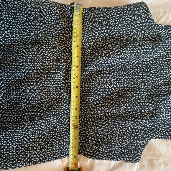 H&M | Navy and Cream Dress​ - Picture 5 of 8